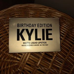 NEVER USED Kylie Cosmetics Matte Lipsticks